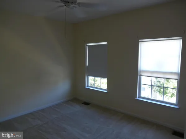 $2,400 | 21836 Jarvis Square, Ashburn, VA 20147