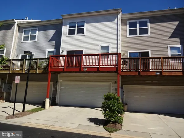 $2,400 | 21836 Jarvis Square, Ashburn, VA 20147