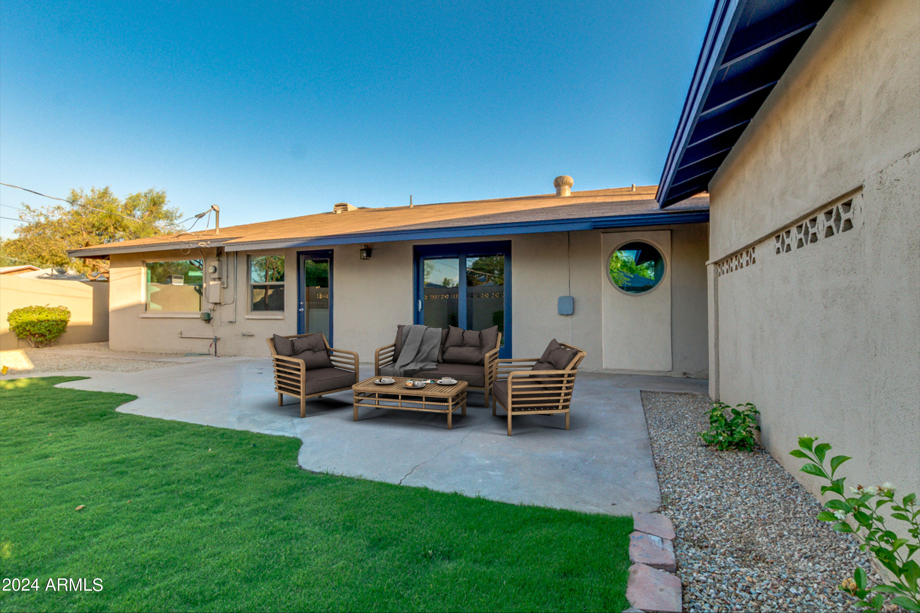 554 West 19th Street Tempe, AZ 85281 - Photo 43 of 48 34-19th.scene