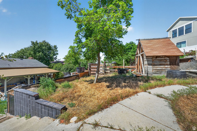 8555 Grambling Way Sandy, UT 84094 - Photo 36 of 39