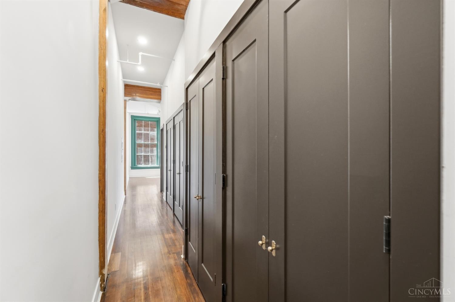 607 Main Street, Unit 5 Cincinnati, OH 45202 - Photo 25 of 36
