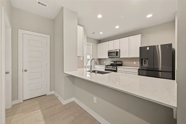 $319,000 | 2922 Valeria Drive, Rosenberg, TX 77471