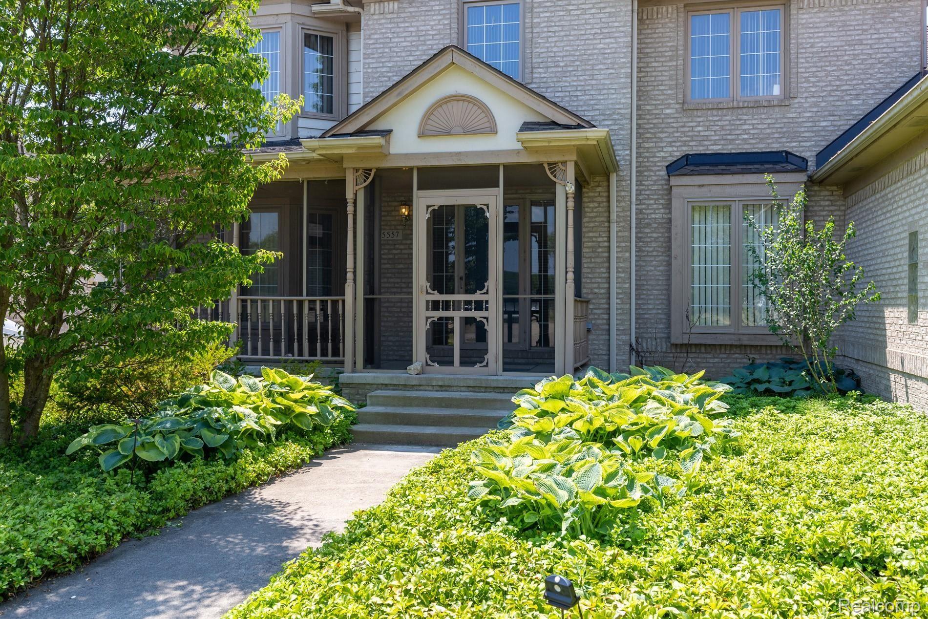 35557 7 Mile Livonia, MI 48152 - Photo 2 of 32 35557WSevenMileRd front-2.jpg