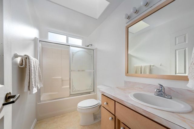 $1,025,000 | 76-6299 Kaheiau Street, Kailua-Kona, HI 96740