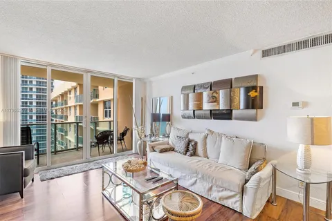 $425,000 | 2501 South Ocean Drive, Unit 1618, Hollywood, FL 33019