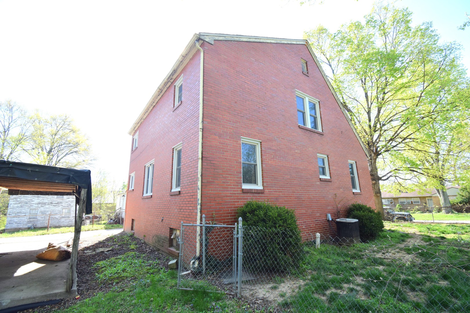 2308 Logan Street Mount Vernon, IL 62864 - Photo 5 of 26