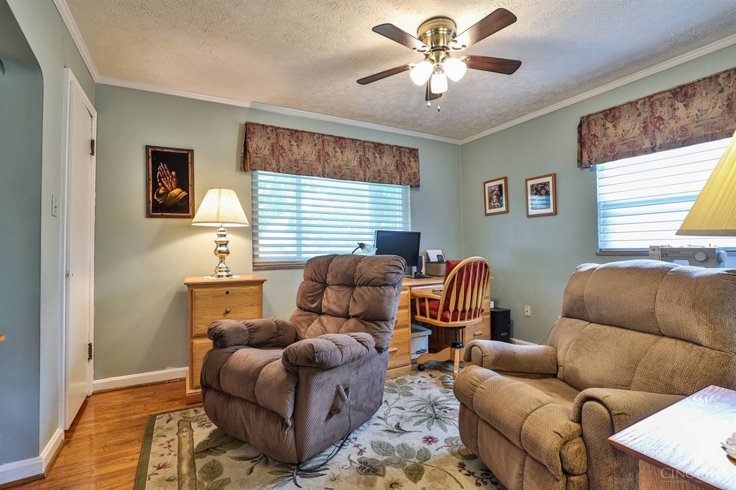 5346 Belclare Road Cincinnati, OH 45247 - Photo 16 of 38