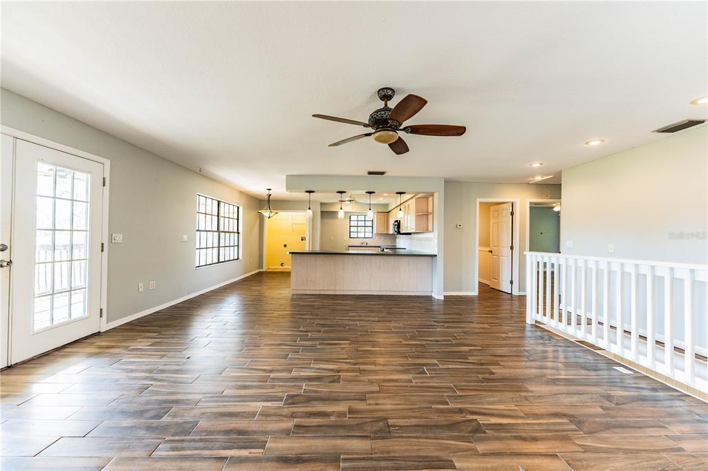 8725 Selph Road Lakeland, FL 33810 - Photo 21 of 71 Gallery Image 21