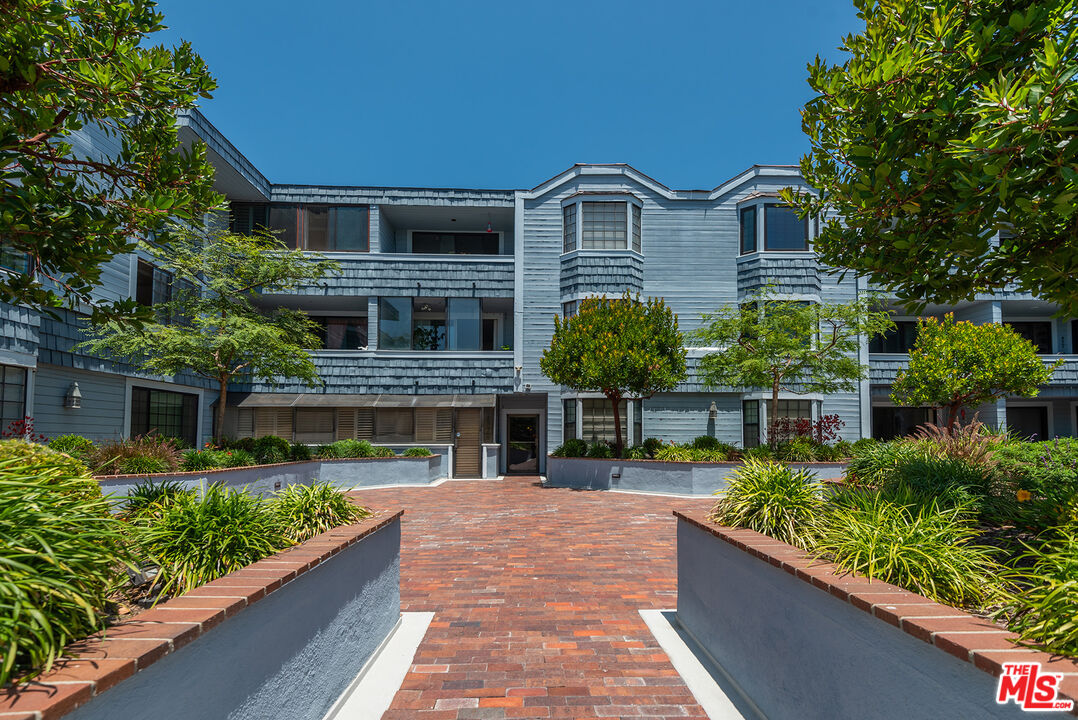 311 Bora Bora Way, Unit 3207 Marina del Rey, CA 90292 - Photo 40 of 54 front view of a house with a yard