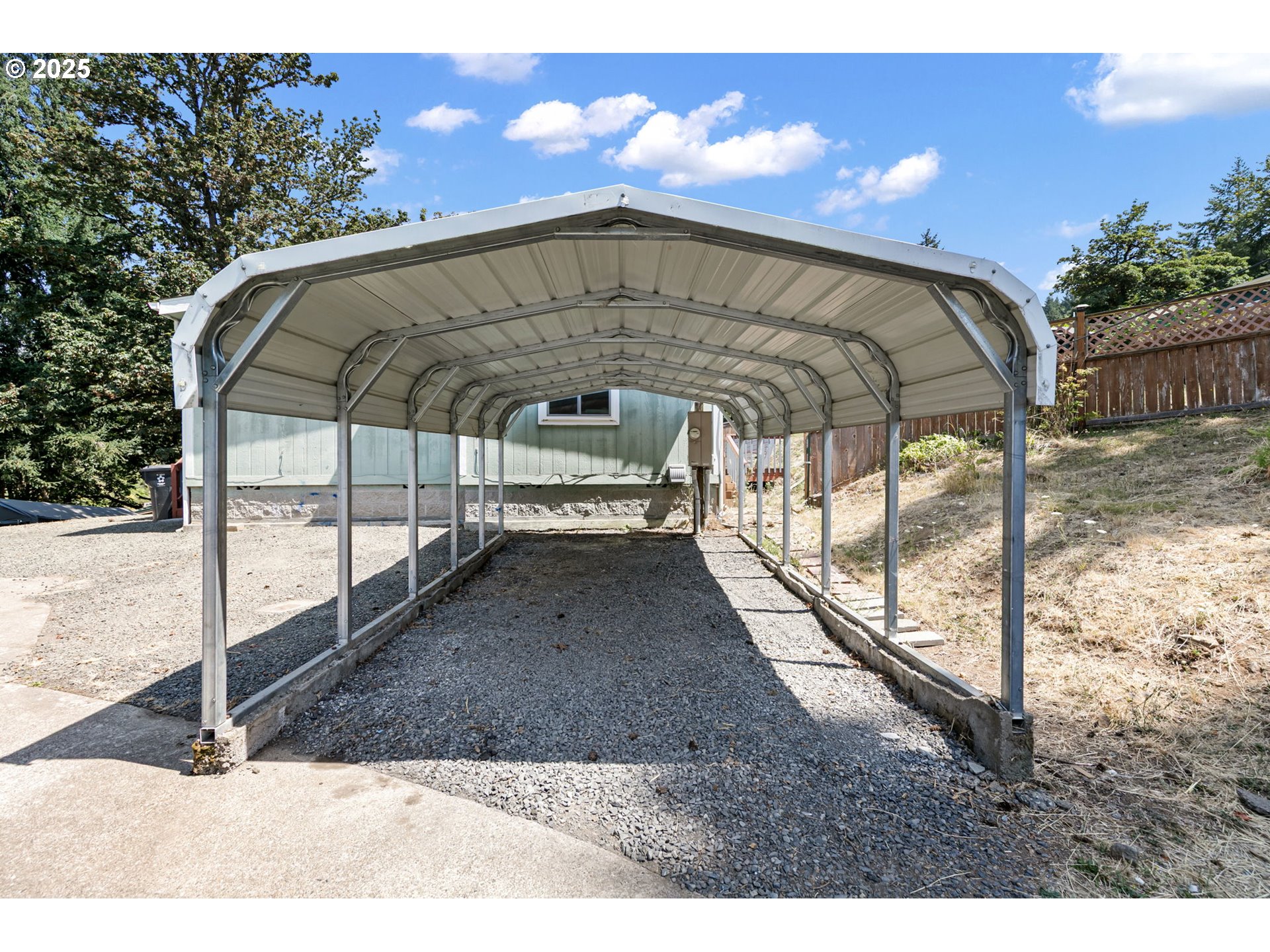 30839 Washington Street Lebanon, OR 97355 - Photo 3 of 48