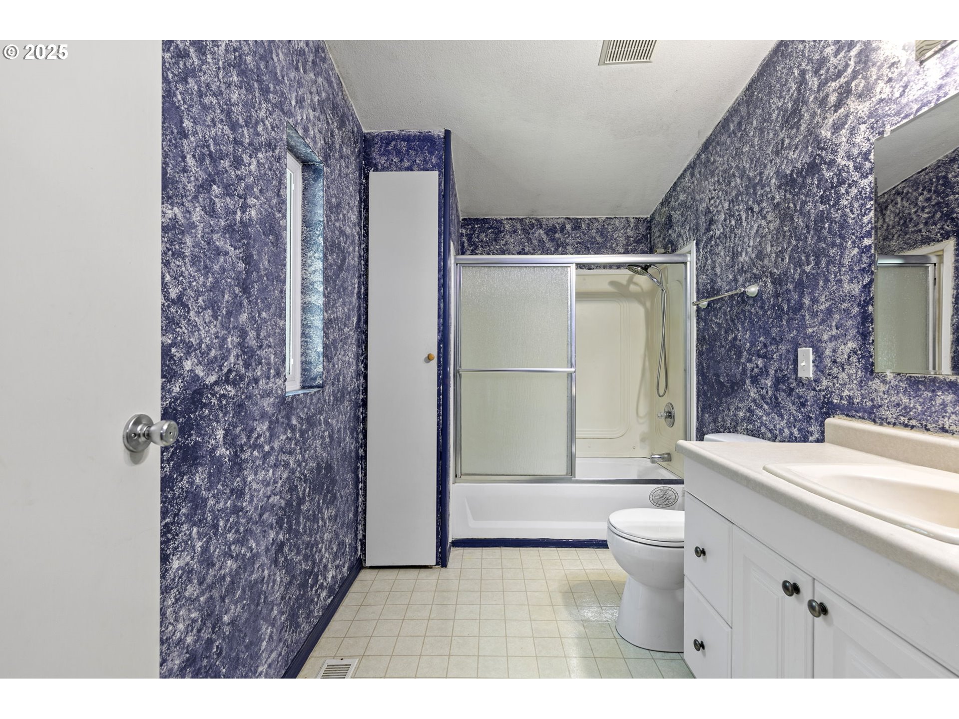 30839 Washington Street Lebanon, OR 97355 - Photo 34 of 48