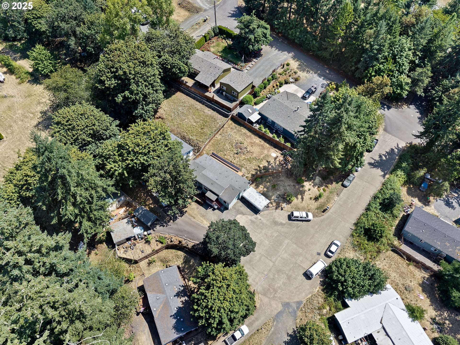 30839 Washington Street Lebanon, OR 97355 - Photo 42 of 48