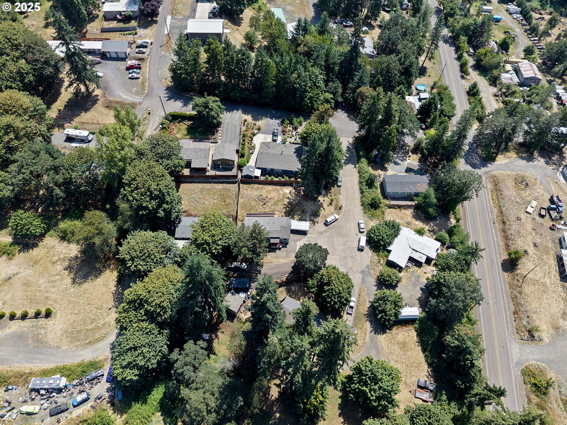 30839 Washington Street Lebanon, OR 97355 - Photo 43 of 48