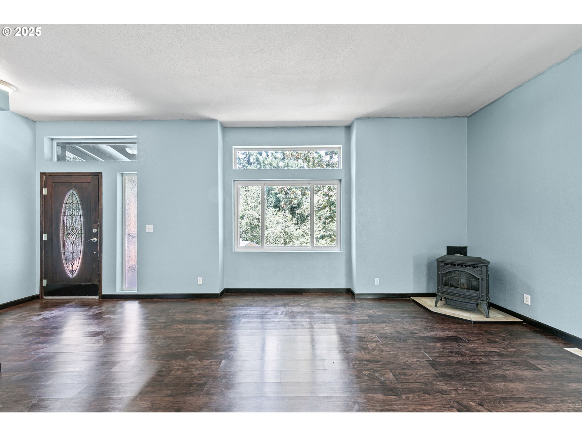 30839 Washington Street Lebanon, OR 97355 - Photo 6 of 48