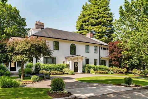 $6,050,000 | 15 Farlow Road, Newton, MA 02458