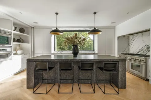 $6,200,000 | 15 Farlow Road, Newton, MA 02458