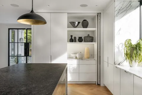 $6,200,000 | 15 Farlow Road, Newton, MA 02458