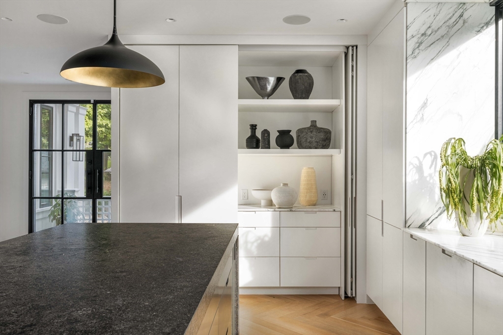 15 Farlow Road Newton, MA 02458 - Photo 15 of 41