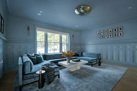 $6,200,000 | 15 Farlow Road, Newton, MA 02458