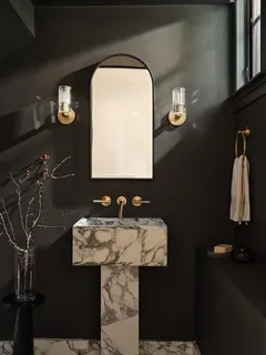 $6,200,000 | 15 Farlow Road, Newton, MA 02458