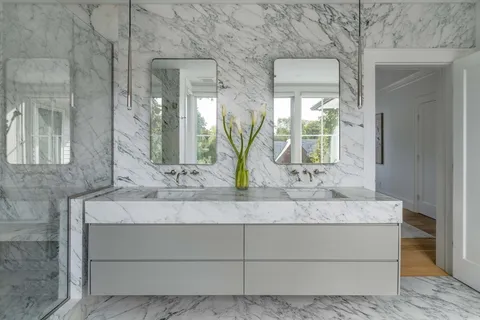 $6,050,000 | 15 Farlow Road, Newton, MA 02458