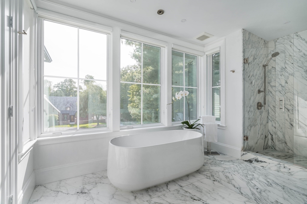 15 Farlow Road Newton, MA 02458 - Photo 25 of 41