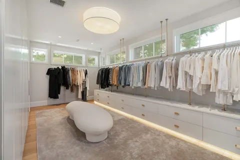 $6,200,000 | 15 Farlow Road, Newton, MA 02458