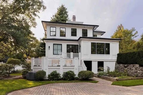 $6,200,000 | 15 Farlow Road, Newton, MA 02458