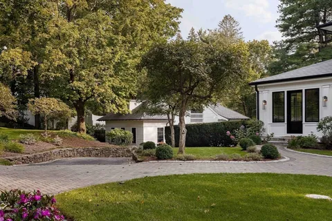 $6,200,000 | 15 Farlow Road, Newton, MA 02458