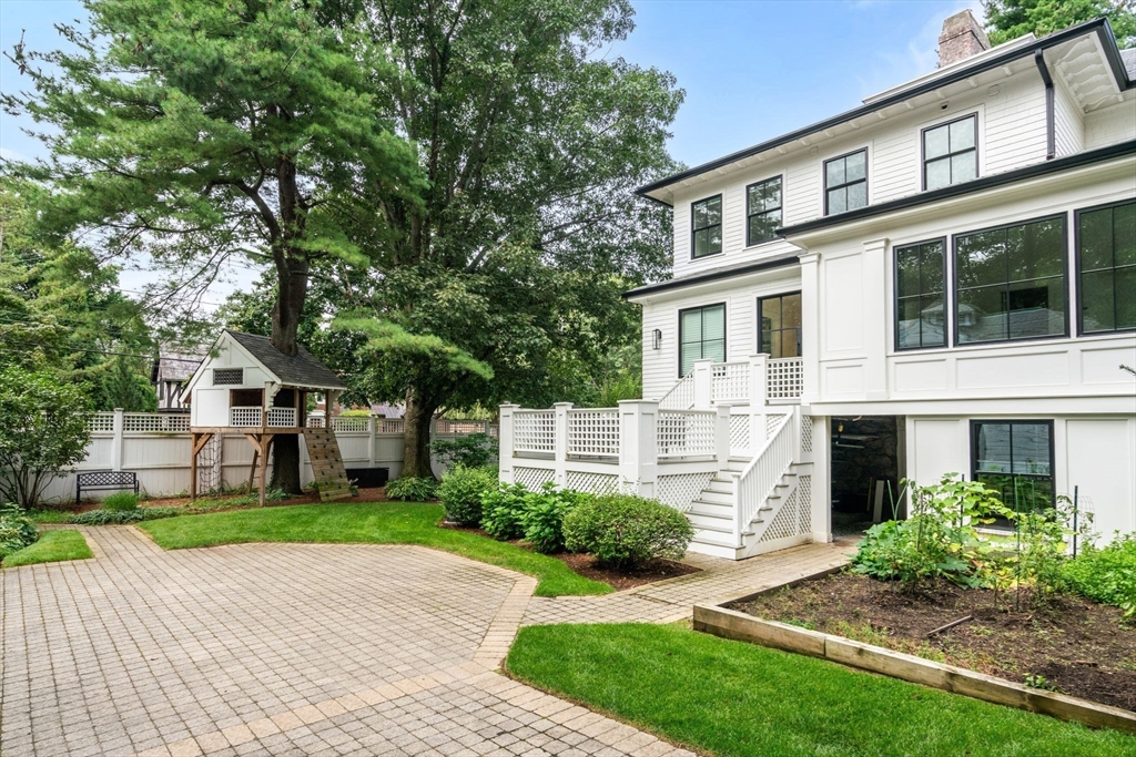 15 Farlow Road Newton, MA 02458 - Photo 39 of 41