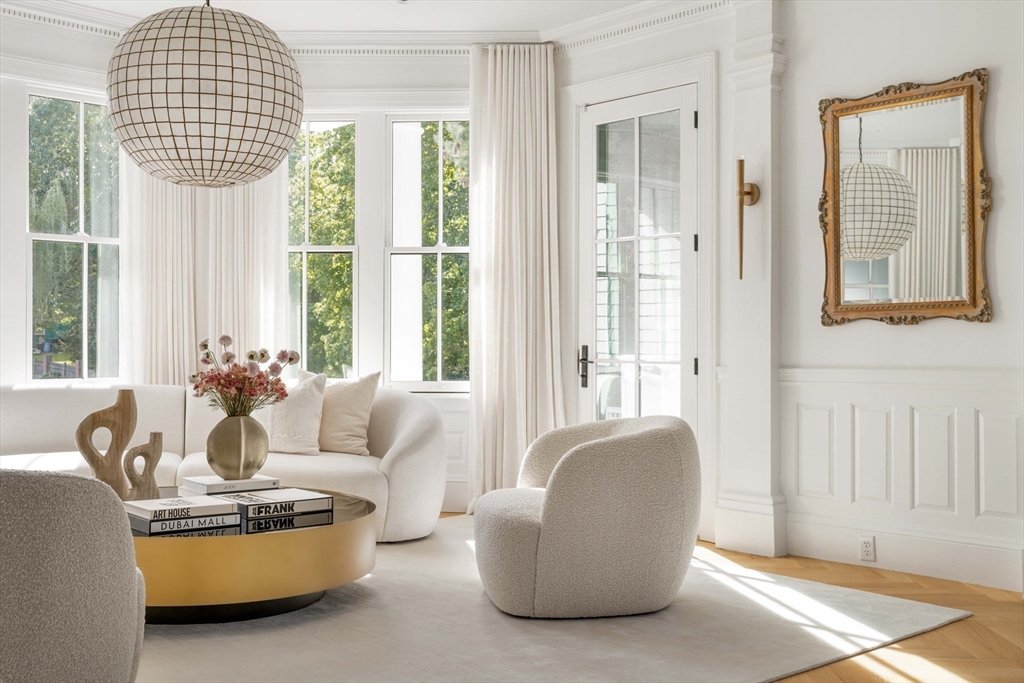 15 Farlow Road Newton, MA 02458 - Photo 5 of 41