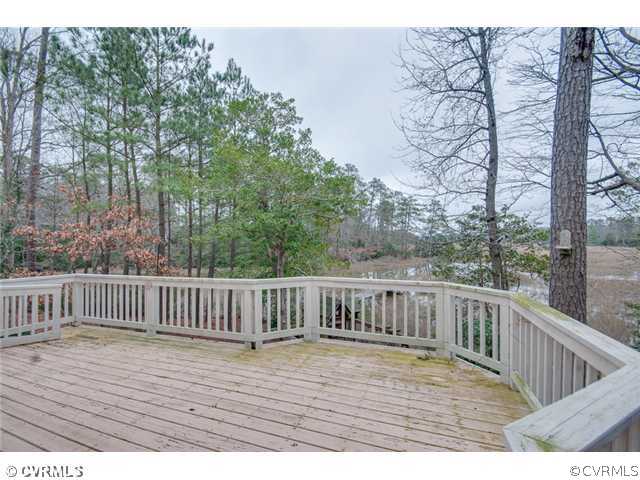 20168 Harbour Ridge Smithfield, VA 23430 - Photo 21 of 24 Exterior Back