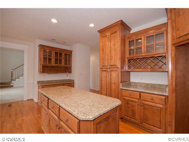 20168 Harbour Ridge Smithfield, VA 23430 - Photo 4 of 24 Kitchen