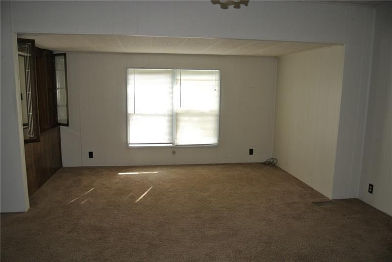 744 Cardinal Lane Apollo, PA 15613 - Photo 4 of 21 Gallery Image 4