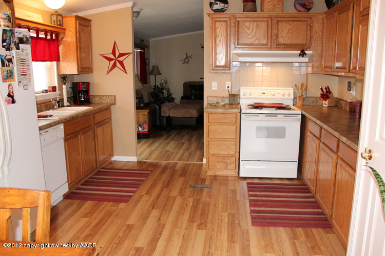 8401 Arlie Road Amarillo, TX 79108 - Photo 11 of 27 Kitchen2