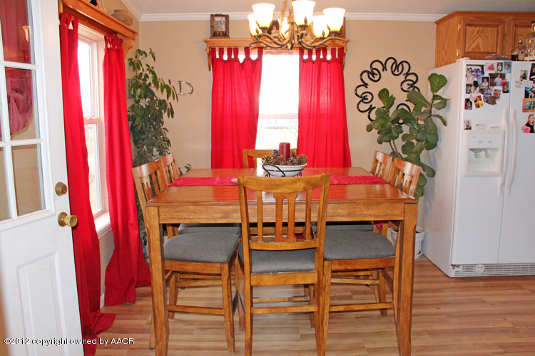 8401 Arlie Road Amarillo, TX 79108 - Photo 8 of 27 Dining Area
