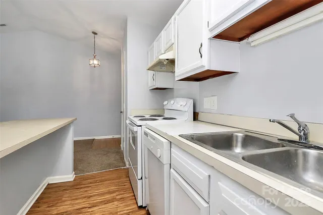 $1,150 | 6146 Meadow Rose Lane, Charlotte, NC 28215