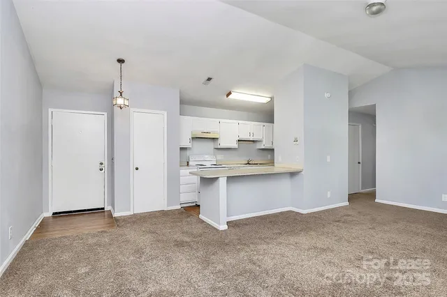 $1,150 | 6146 Meadow Rose Lane, Charlotte, NC 28215