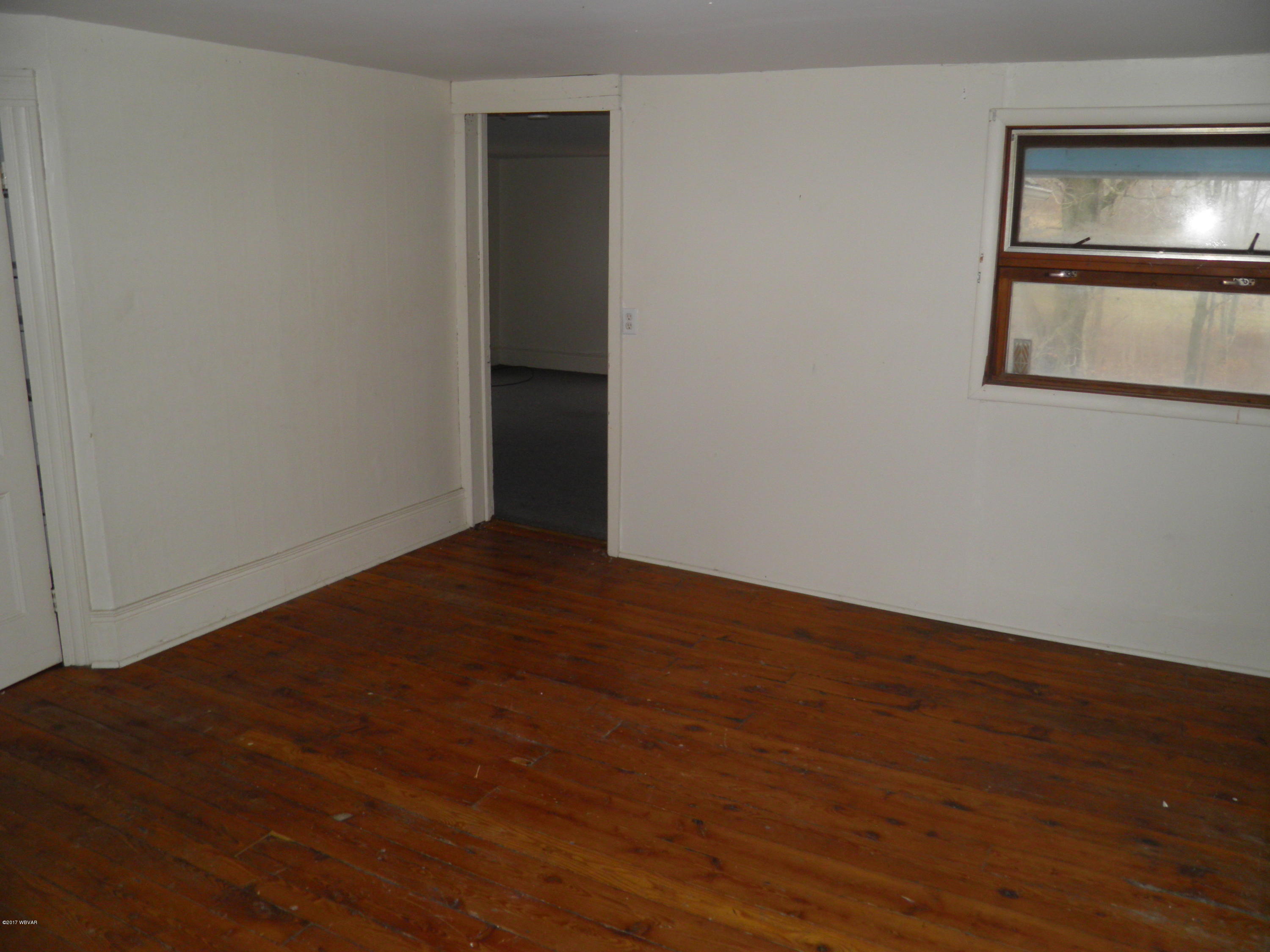 1311 Congdon Road Gillett, PA 16925 - Photo 10 of 25 P1211704