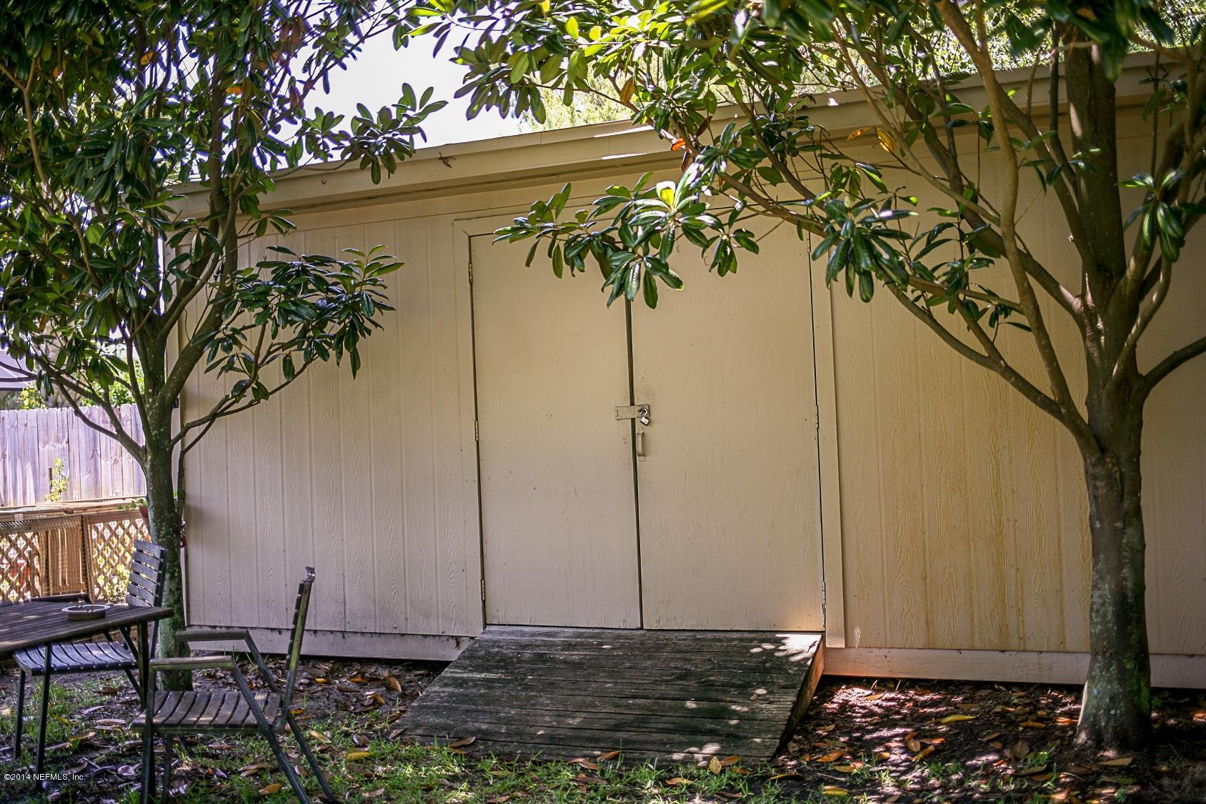 3967 Eunice Road Jacksonville, FL 32250 - Photo 22 of 28 a view of a backyard