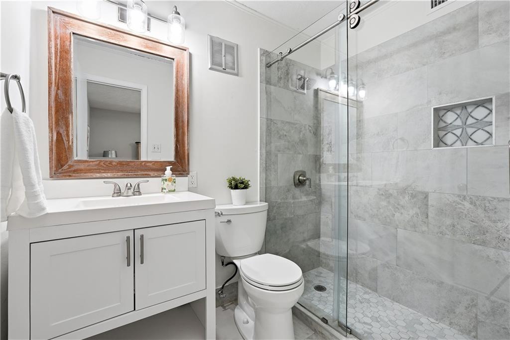 6700 Roswell Road, Unit 28G Atlanta, GA 30328 - Photo 16 of 37