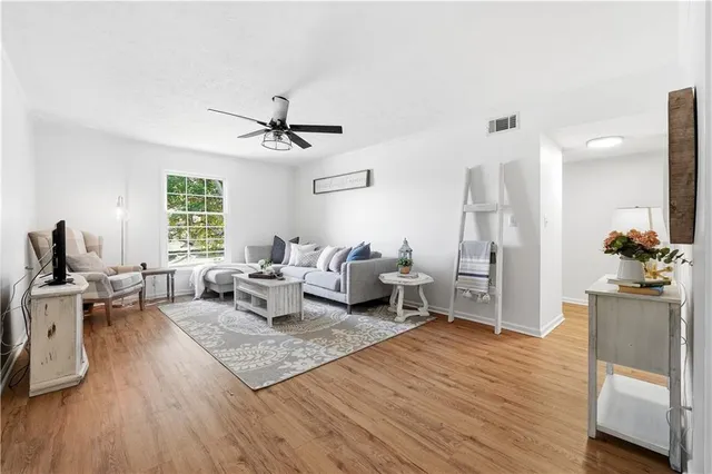 $225,000 | 6700 Roswell Road, Unit 28G, Atlanta, GA 30328