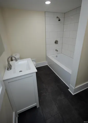 $309,000 | 801 East Jackson Street, Attica, IN 47918