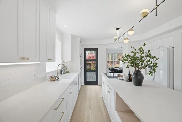 $674,900 | 4601 East Pineglen Lane, Mead, WA 99021