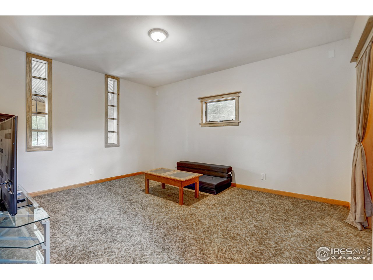 479 County Road 83 Boulder, CO 80302 - Photo 32 of 36 Bedroom 3 upstairs