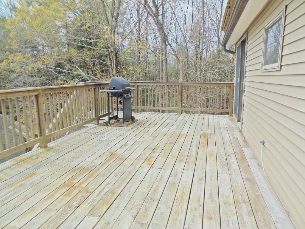 101 Kennard Road Nottingham, NH 03290 - Photo 4 of 22