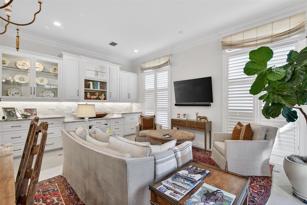 7717 Creswell Road, Unit 48 Shreveport, LA 71106 - Photo 15 of 37 a living room with furniture and a flat screen tv