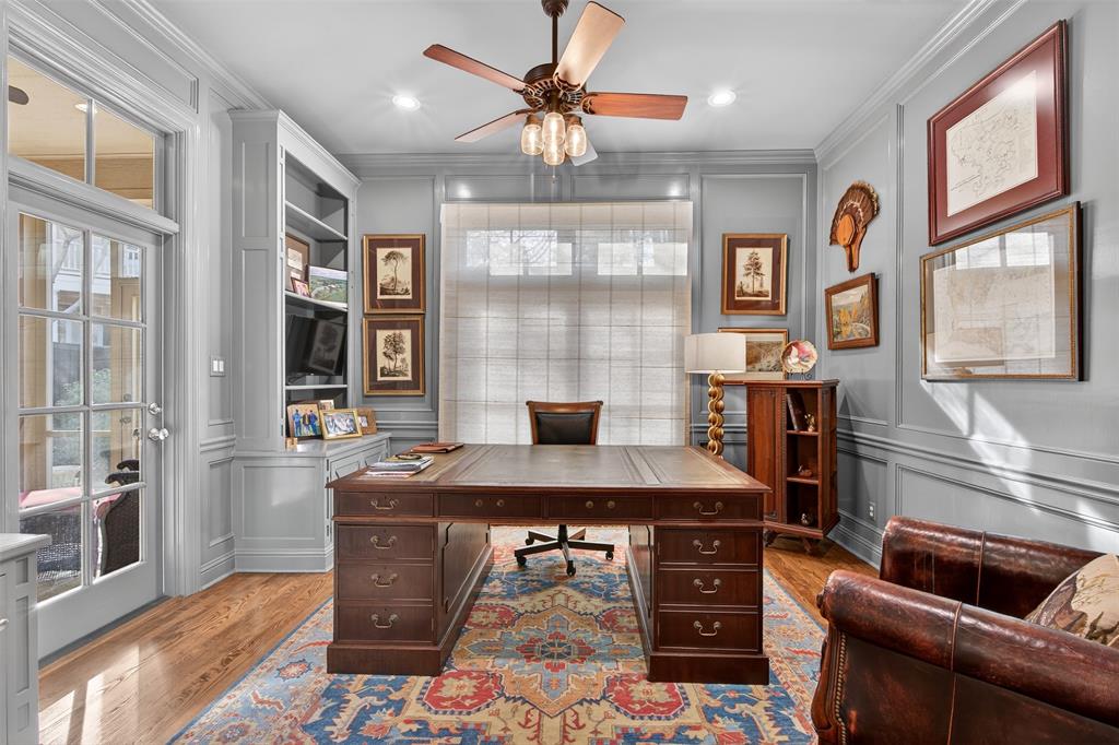 7717 Creswell Road, Unit 48 Shreveport, LA 71106 - Photo 16 of 37 a view of a dining room with furniture a chandelier and wooden floor