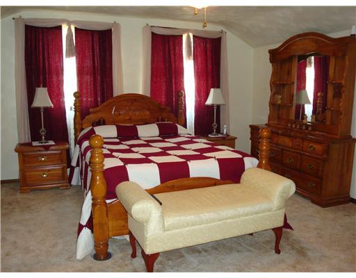 115 Township Line Road Butler, PA 16002 - Photo 6 of 18 Master Bedroom. 16x16 Master bedroom with master bath