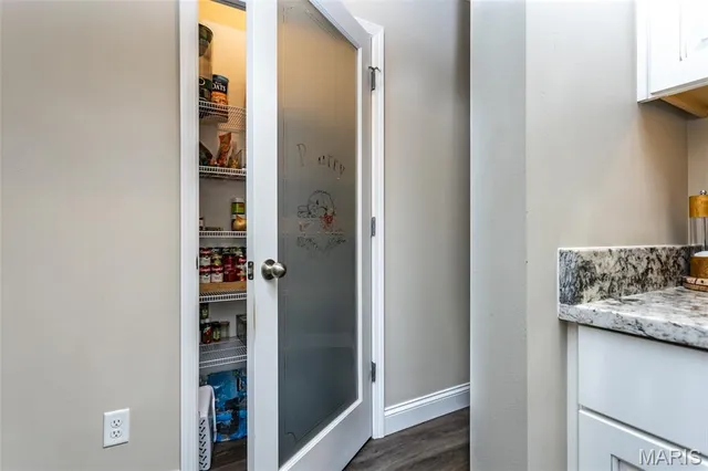 $474,900 | 7987 Matterhorn Canyon Road, Caseyville, IL 62232